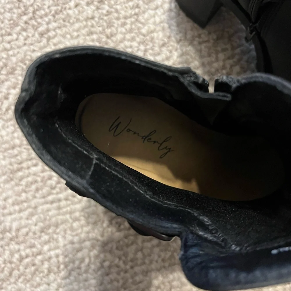 Wonderly Black Nessie Ankle Boots with Buckle Detail size 8 - Picture 2 of 6